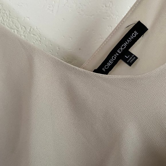 Foreign Exchange Beige flowy shirt sz L - Picture 3 of 7